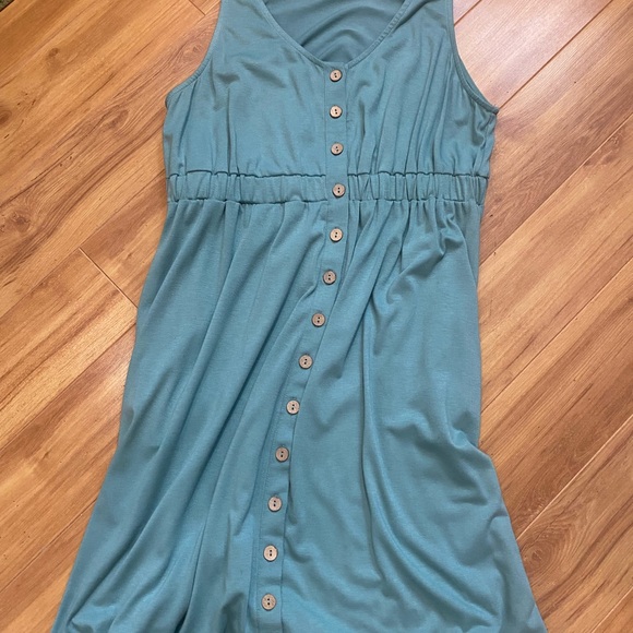 Dresses & Skirts - Chic Teal Button-Front sleeve less summer Midi Dress